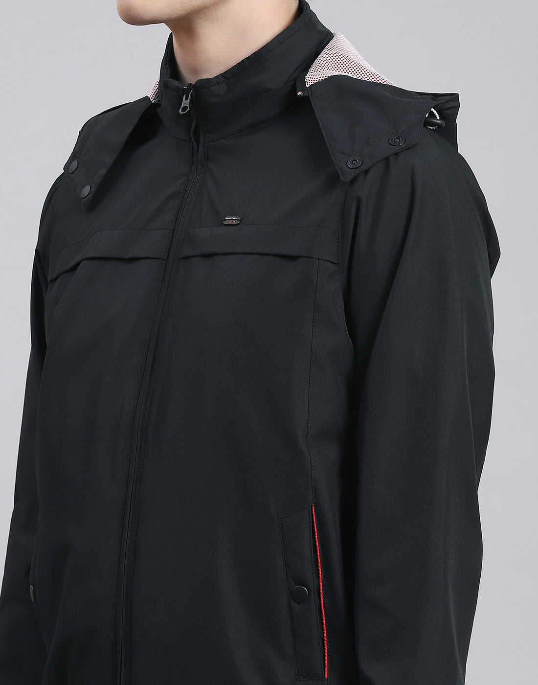 Men Black Solid Hooded Full Sleeve Jacket