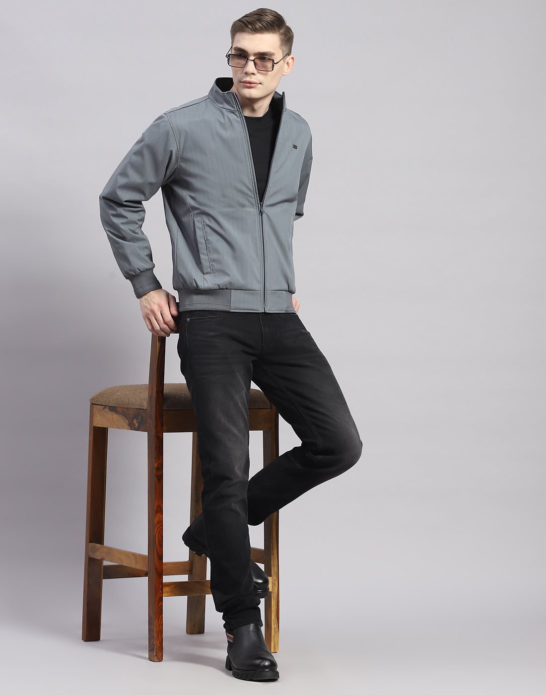 Men Grey Solid Stand Collar Full Sleeve Jacket