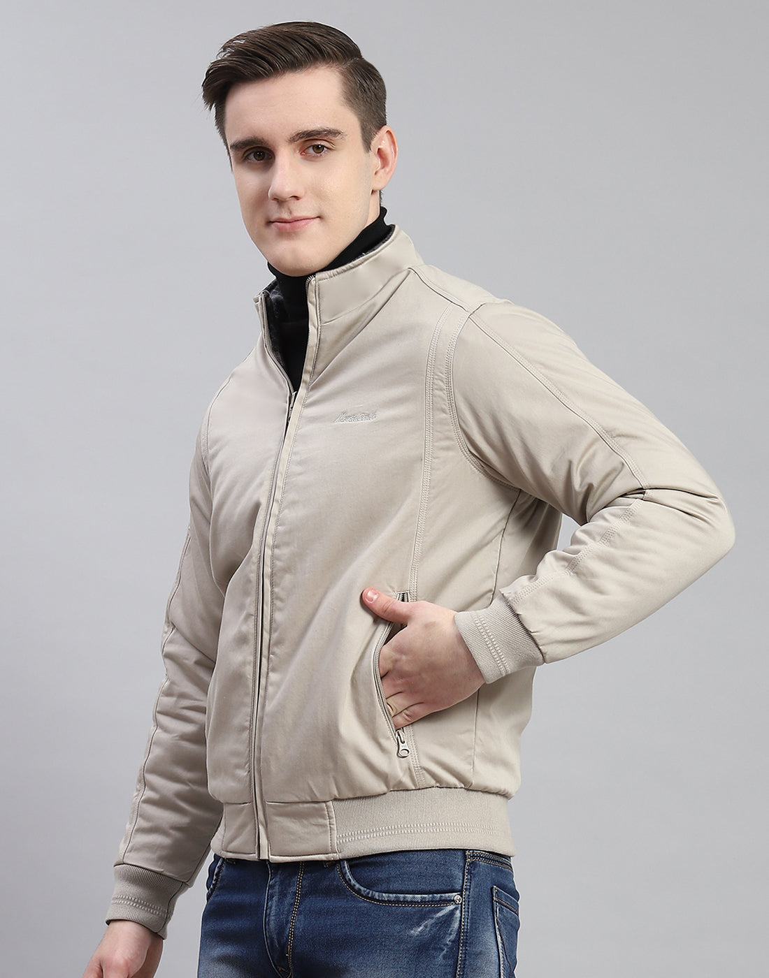 Men Beige Solid Stand Collar Full Sleeve Jacket