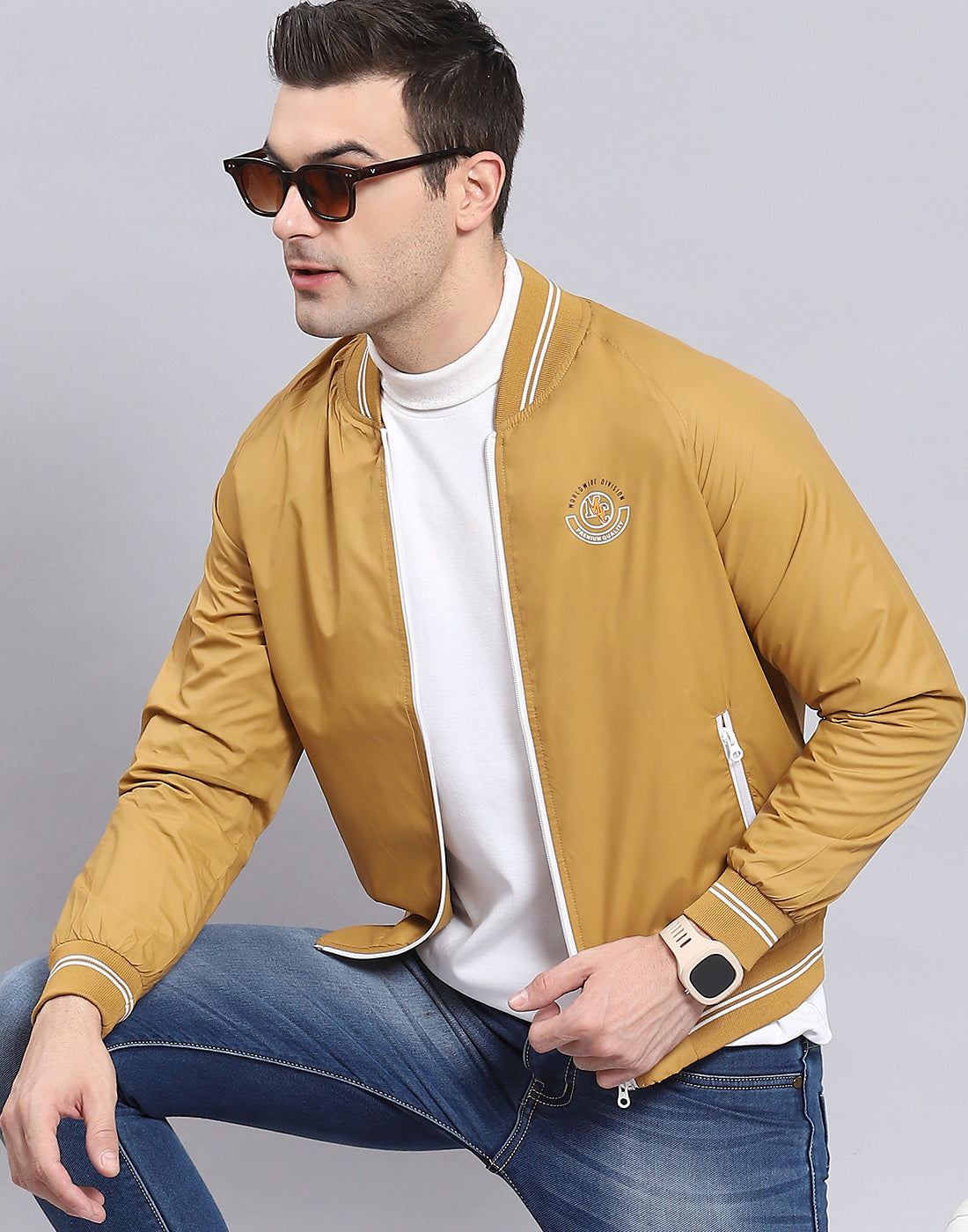 Men Mustard Solid Mandarin Collar Full Sleeve Jacket