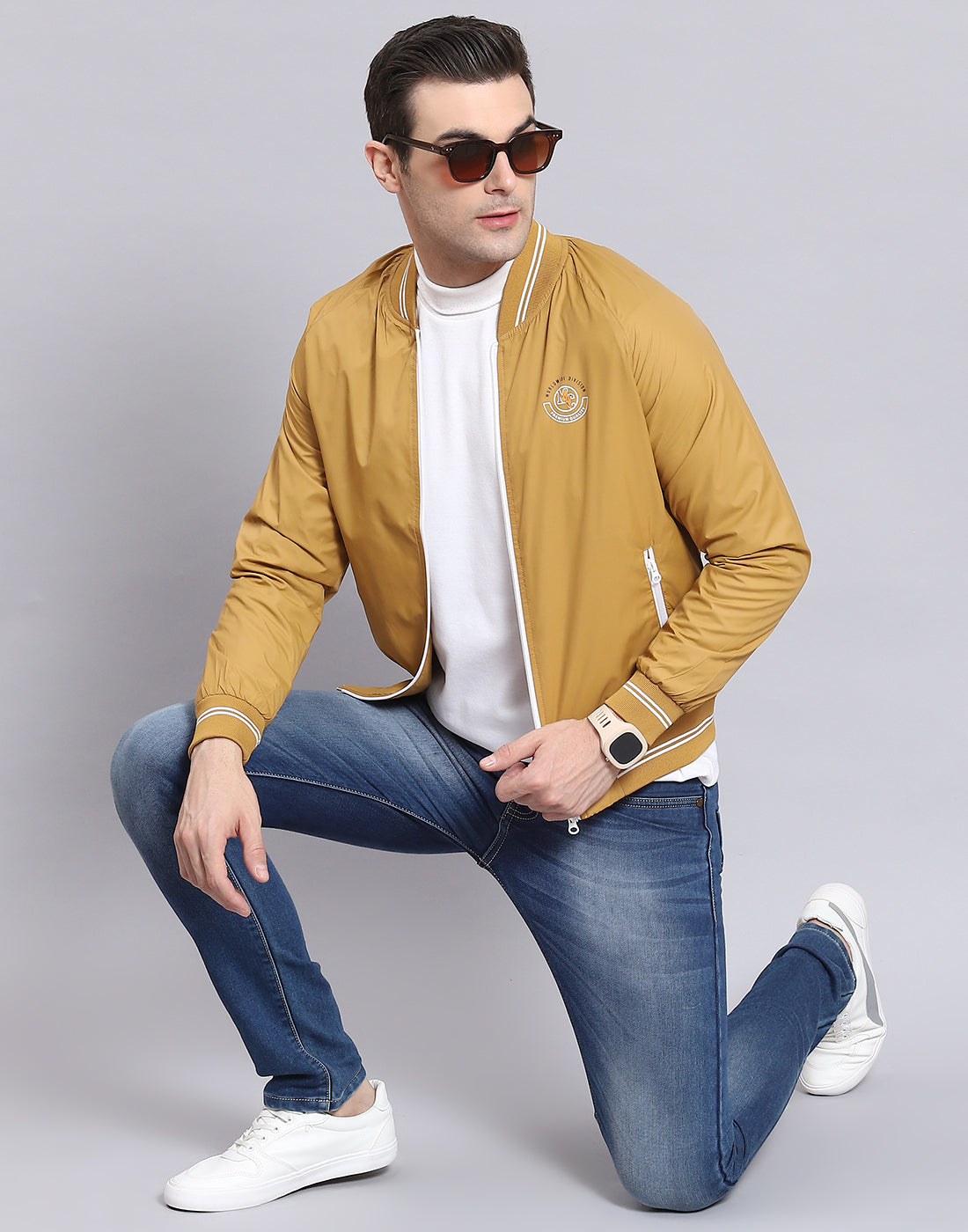 Men Mustard Solid Mandarin Collar Full Sleeve Jacket