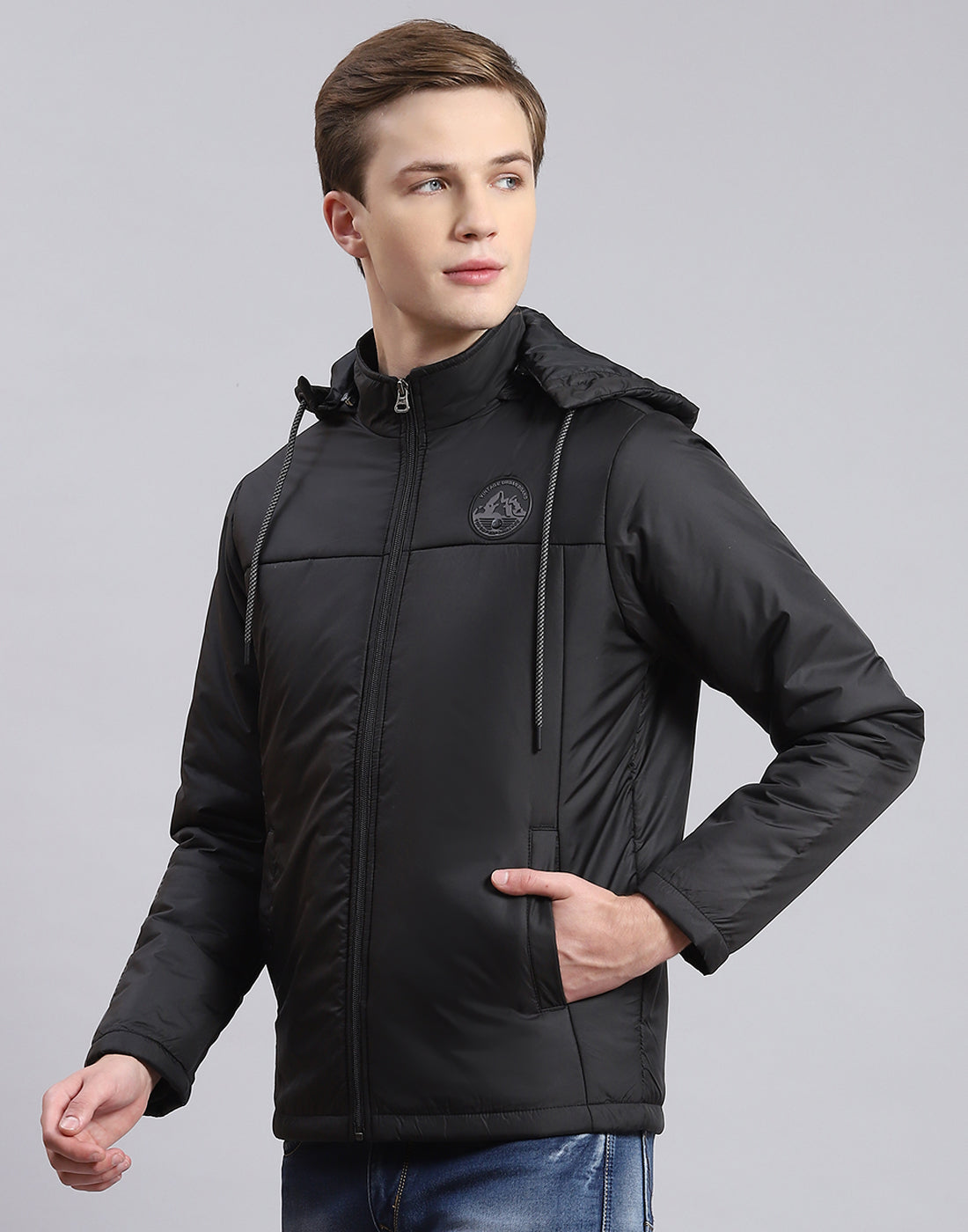 Men Black Solid Hooded Full Sleeve Jacket