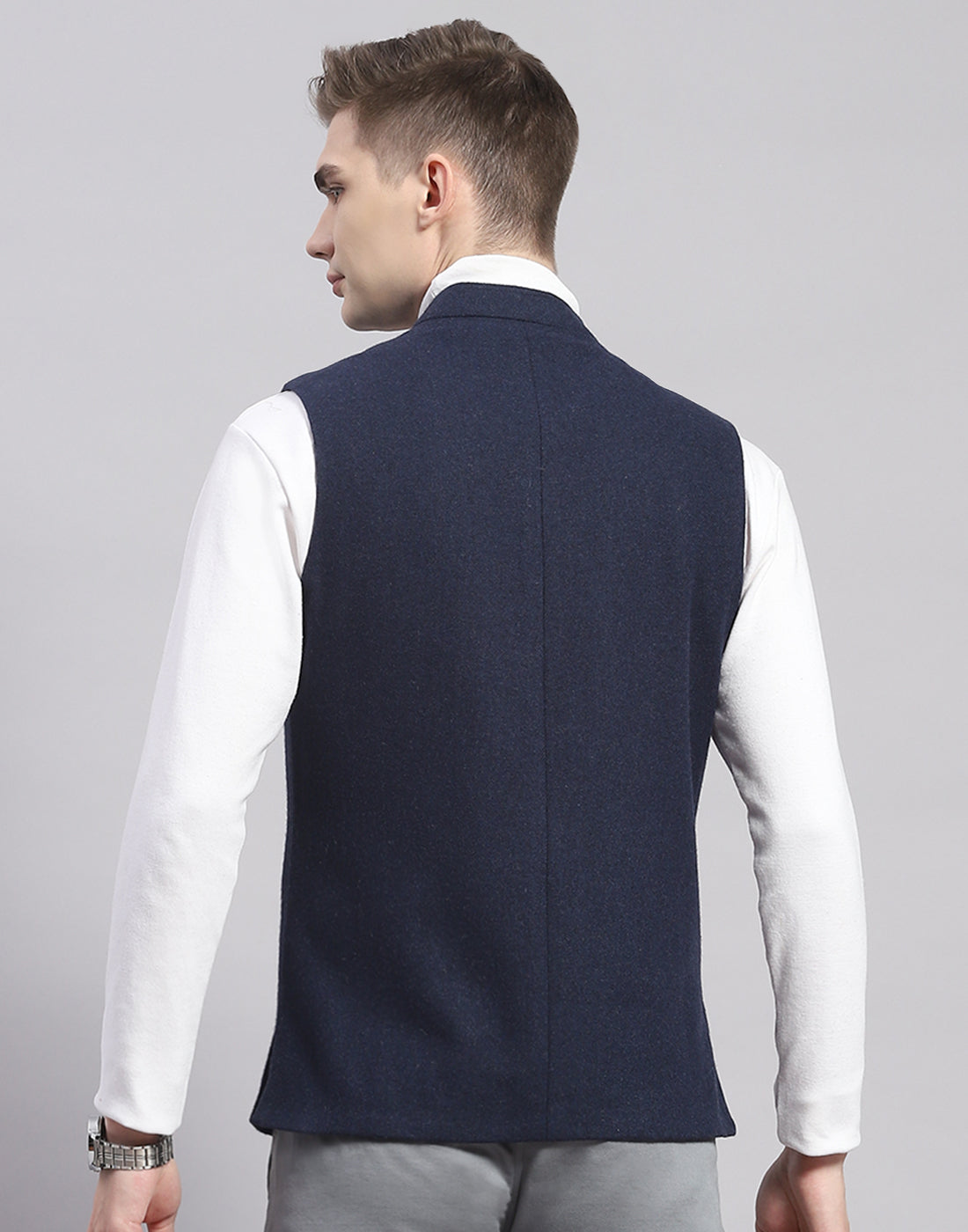 Men Blue Solid Mandarin Collar Sleeveless Nehru Jacket