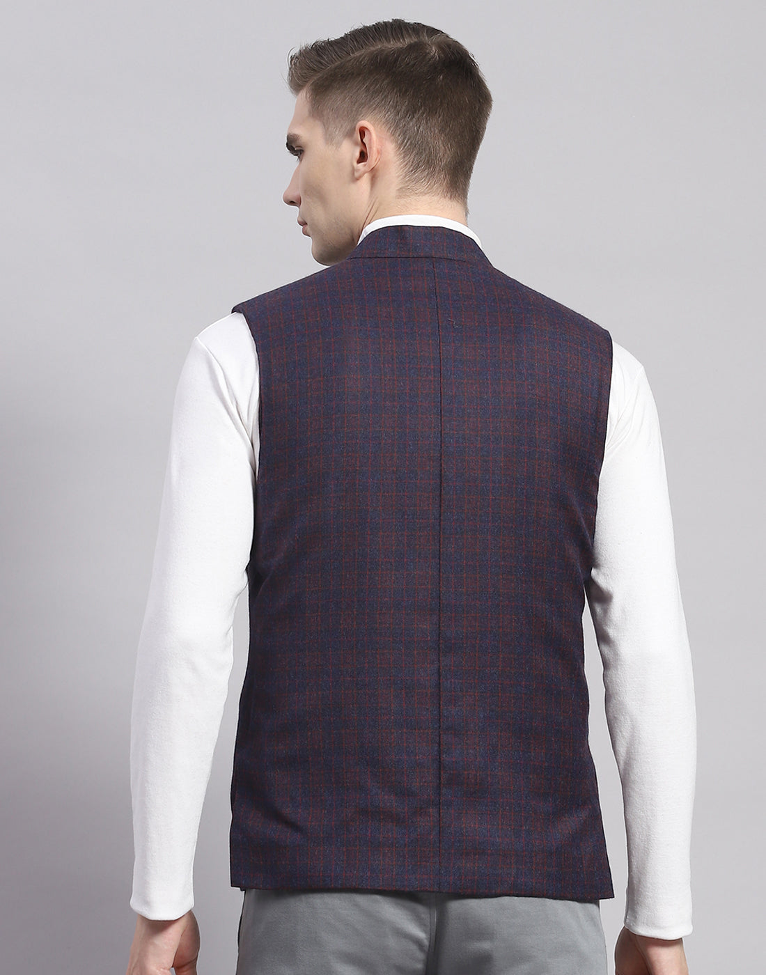 Men Blue Check Mandarin Collar Sleeveless Nehru Jacket