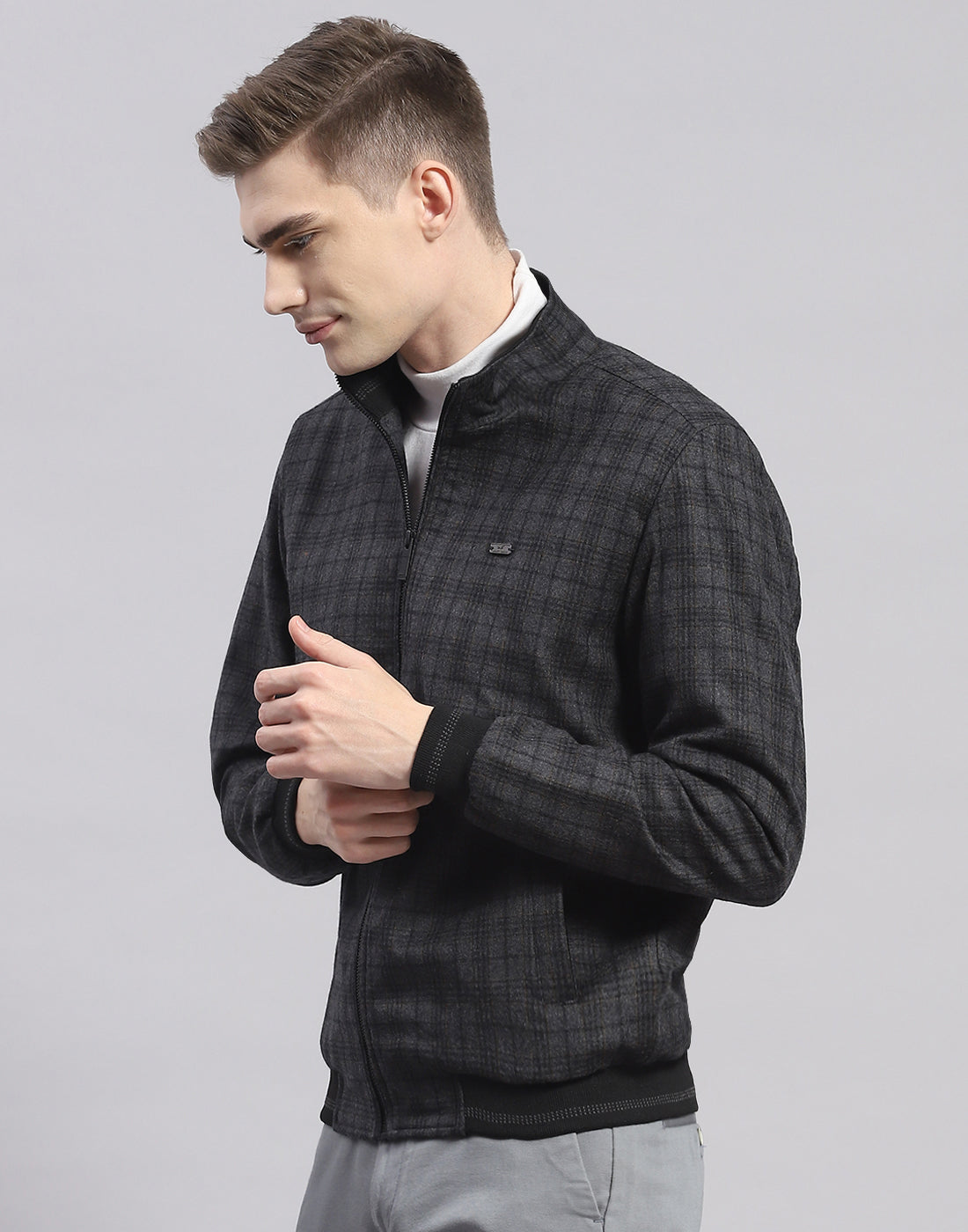 Men Grey Check Mandarin Collar Full Sleeve Jacket