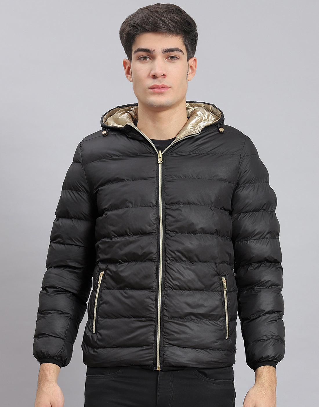 Men Black Solid Hooded Full Sleeve Jacket