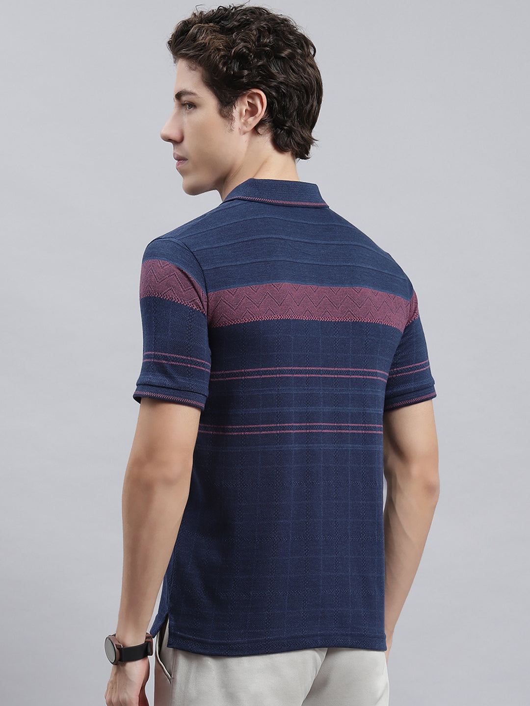 Men Blue Stripe T-Shirt