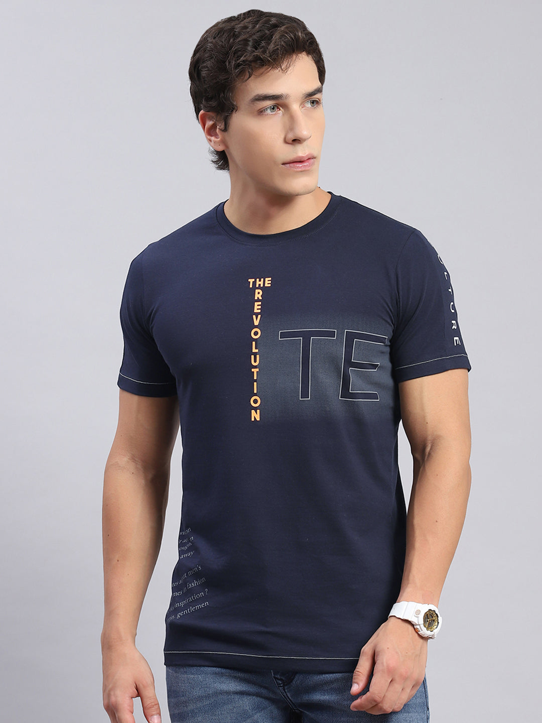 Buy Men Navy Blue Printed Round Neck Half Sleeve T-Shirts Online