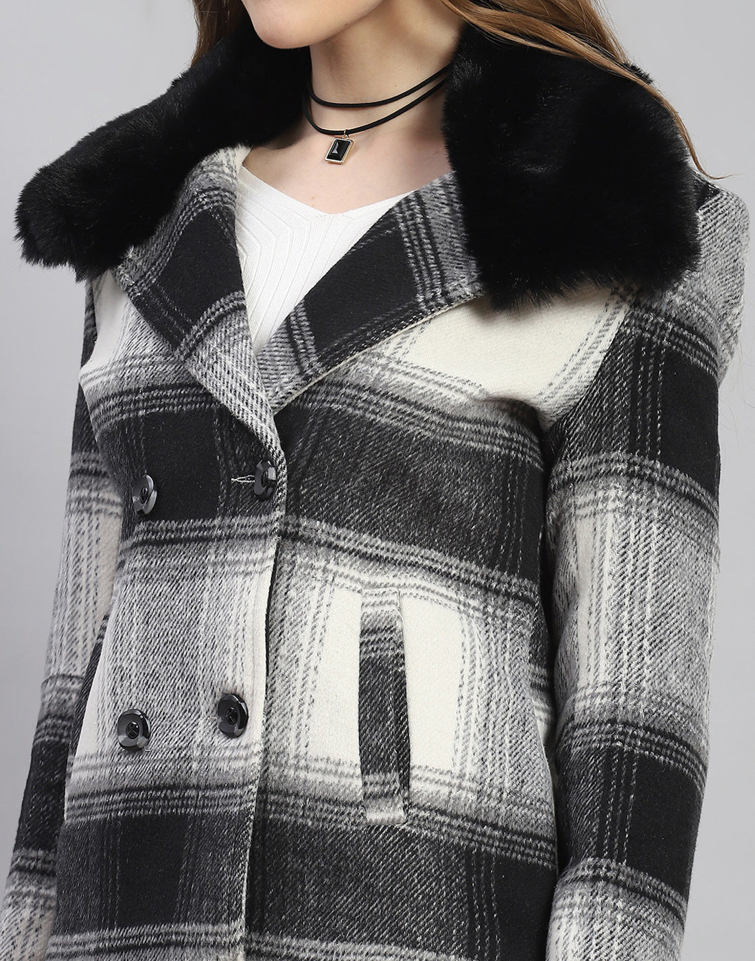 Women Black Check Collar Full Sleeve Coat