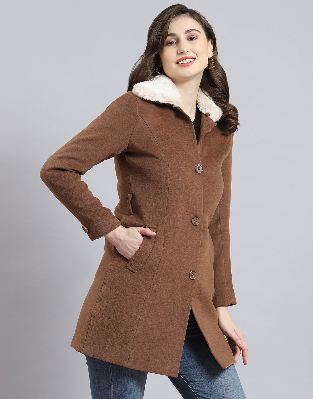 Women Brown Solid Collar Full Sleeve Coat