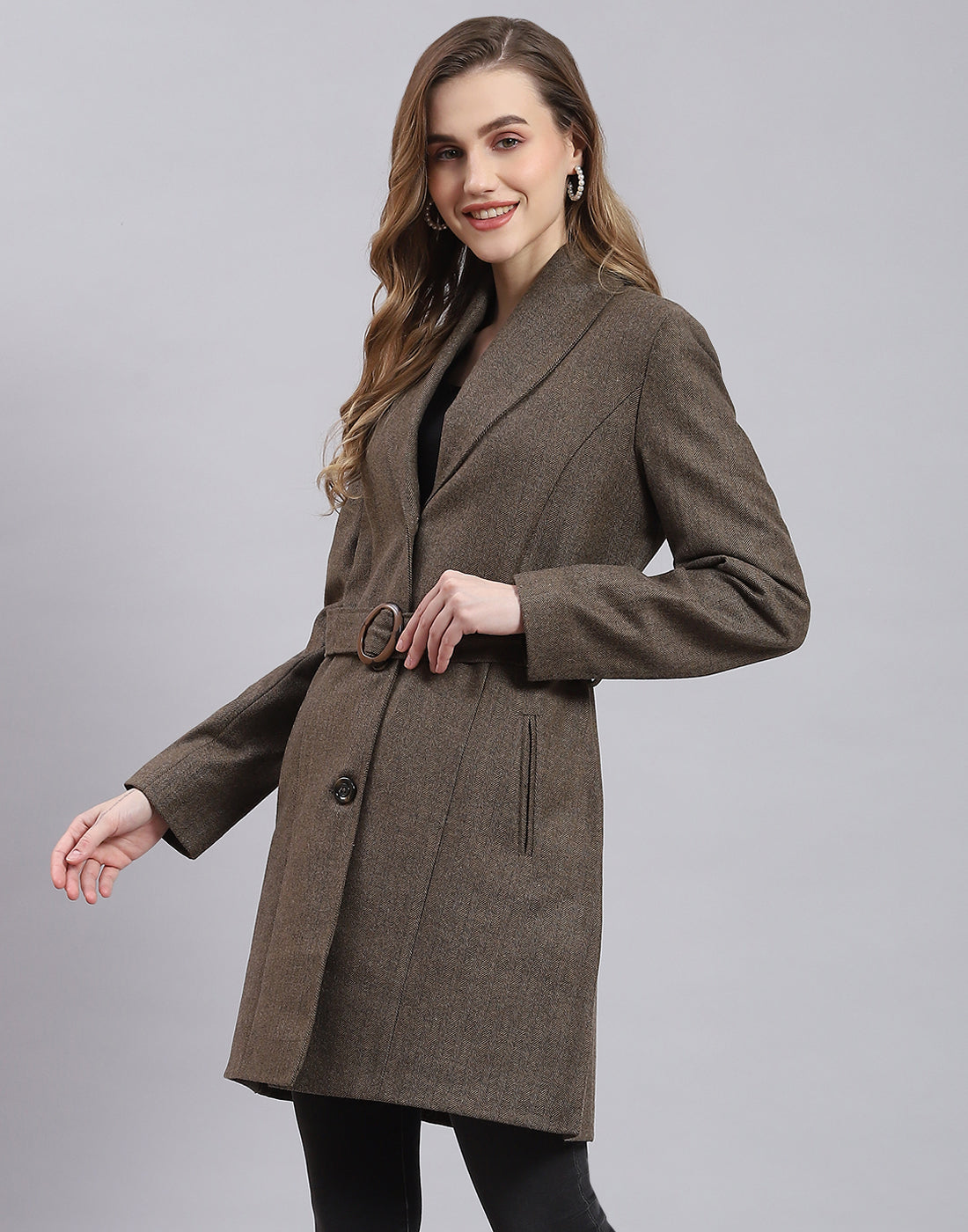 Women Brown Solid Lapel Collar Full Sleeve Coat