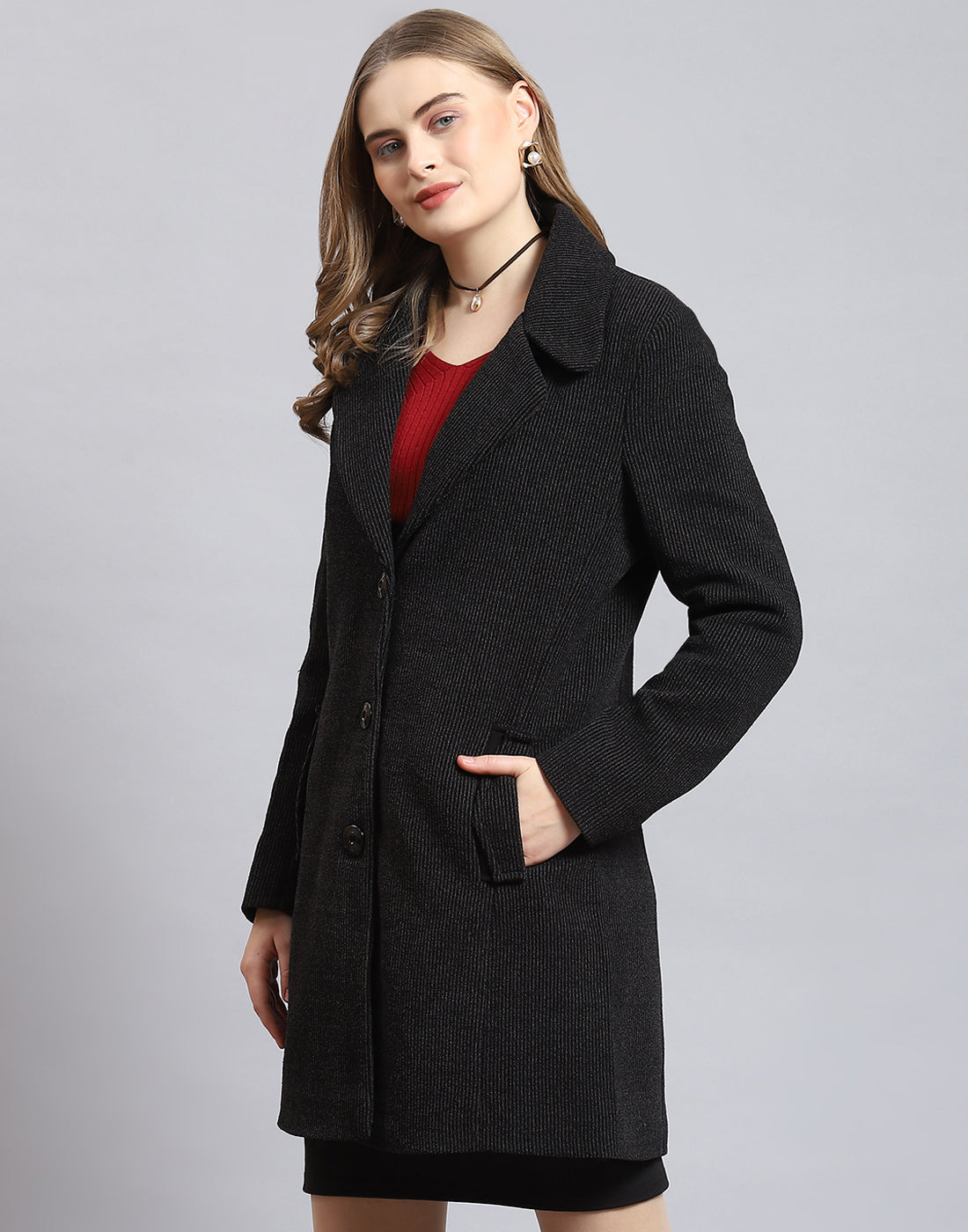 Women Black Stripe Lapel Collar Full Sleeve Coat