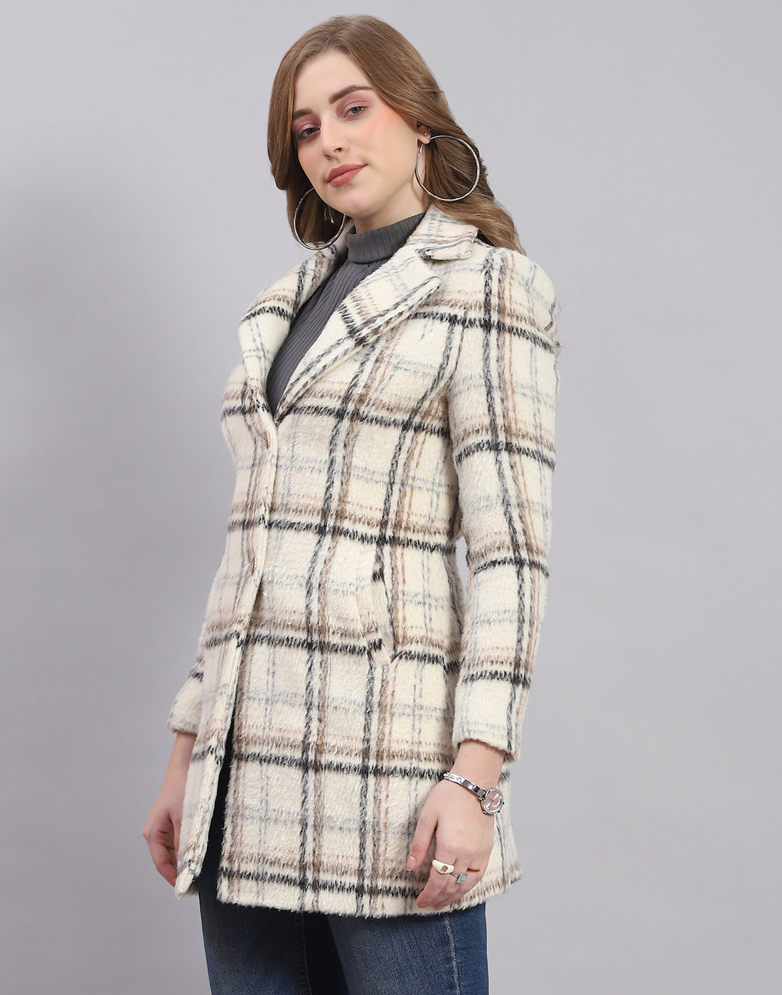 Women Cream Check Lapel Collar Full Sleeve Coat