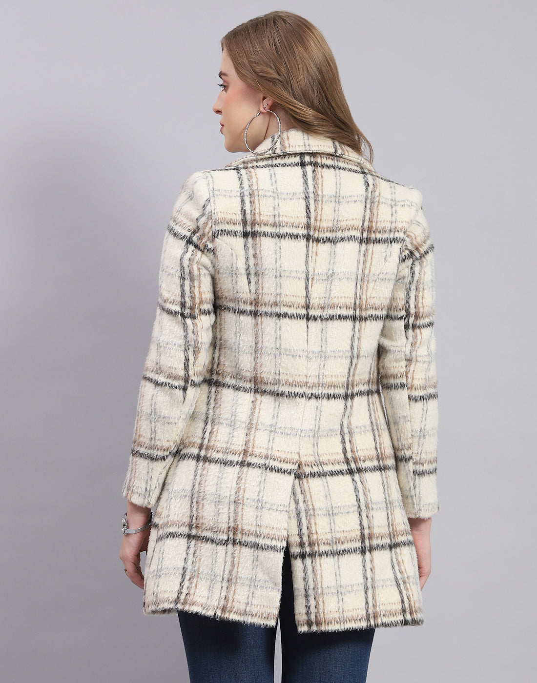 Women Cream Check Lapel Collar Full Sleeve Coat