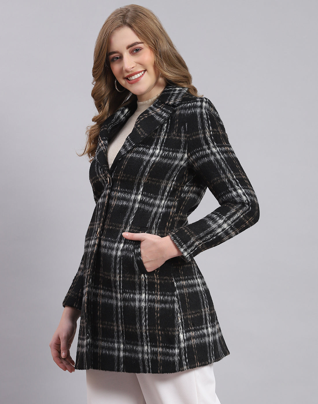 Women Black Check Lapel Collar Full Sleeve Coat