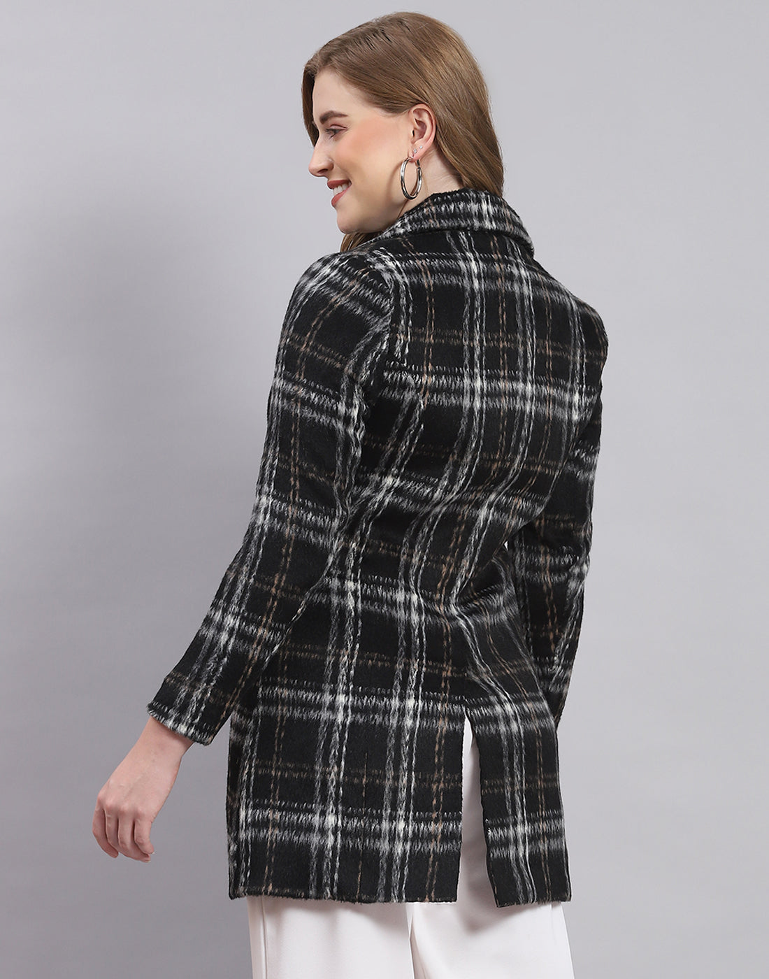 Women Black Check Lapel Collar Full Sleeve Coat