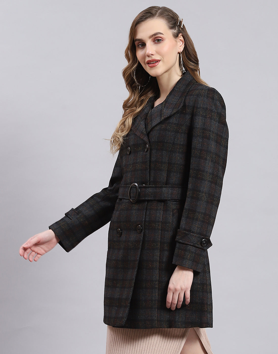 Women Black Check Lapel Collar Full Sleeve Coat