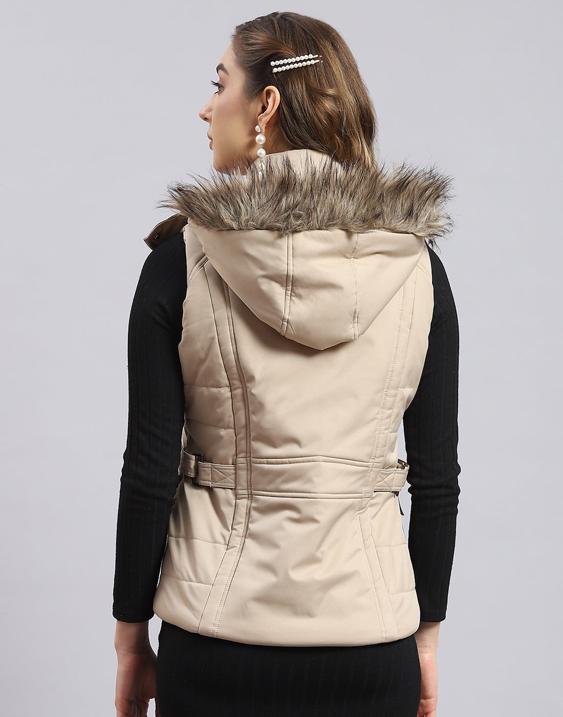 Women Beige Solid Hooded Sleeveless Jacket