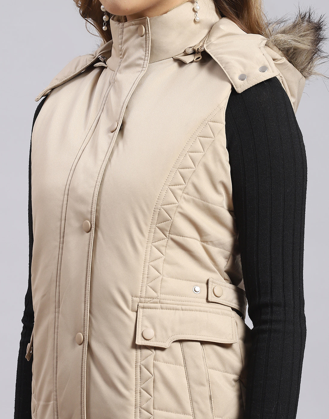 Women Beige Solid Hooded Sleeveless Jacket