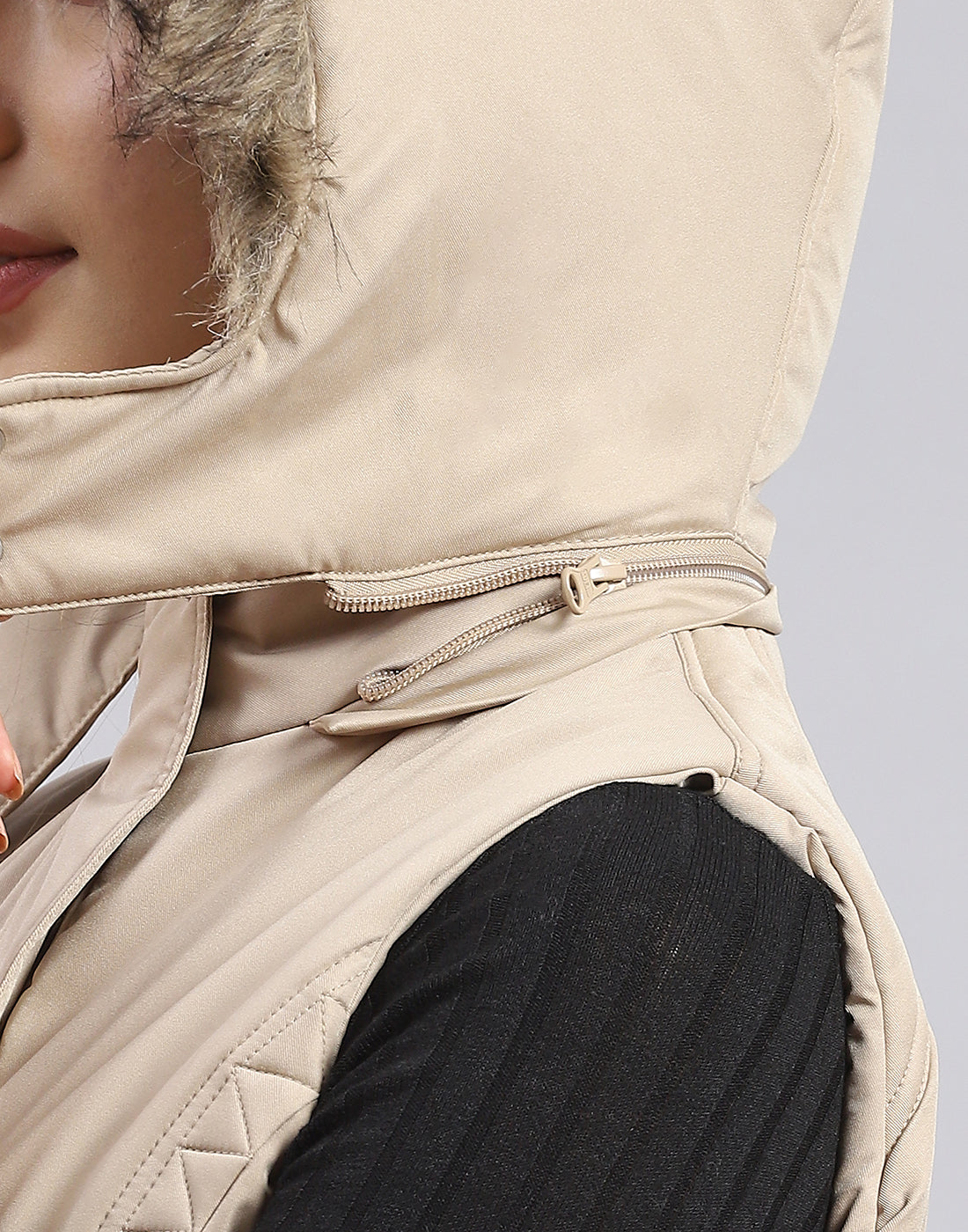 Women Beige Solid Hooded Sleeveless Jacket