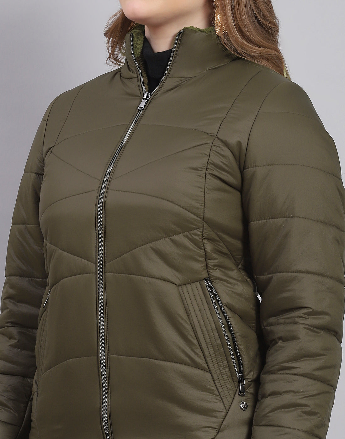 Women Olive Solid Stand Collar Full Sleeve Jacket