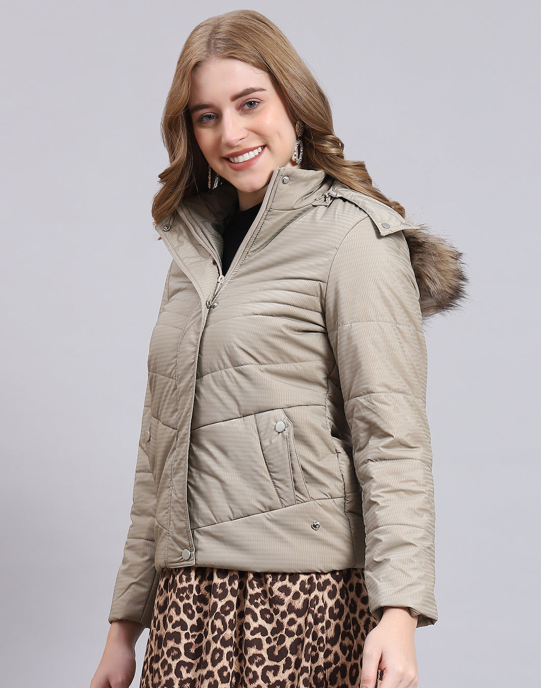 Women Brown Solid Hooded Full Sleeve Jacket