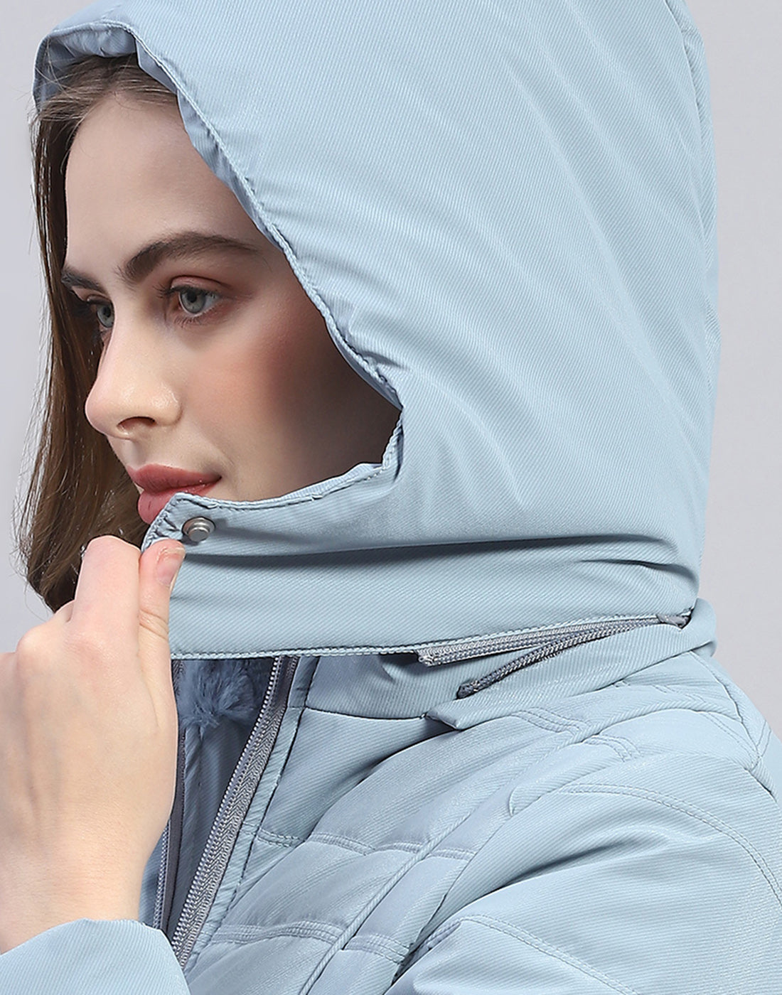 Women Blue Solid Hooded Full Sleeve Jacket