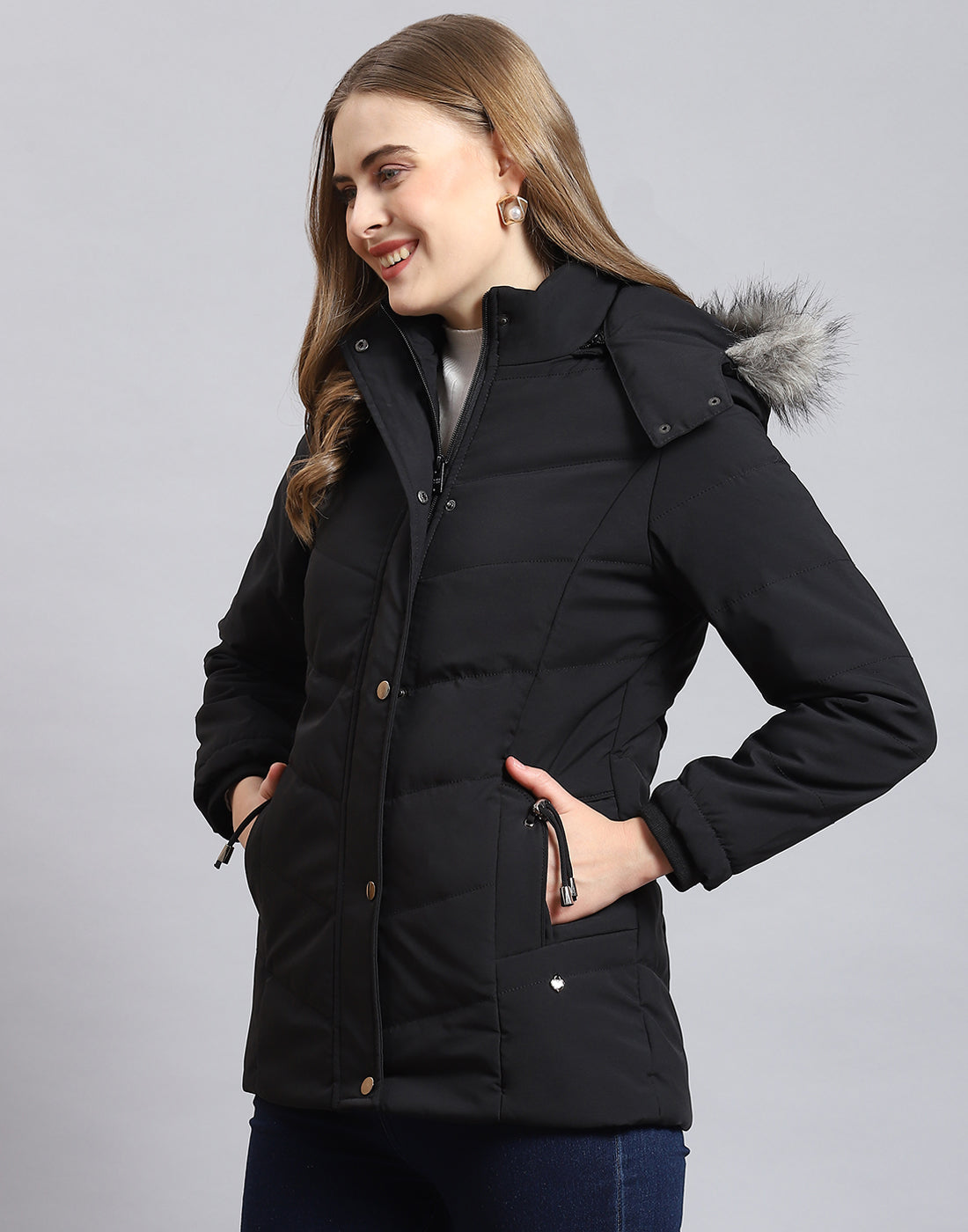 Women Black Solid Hooded Full Sleeve Jacket