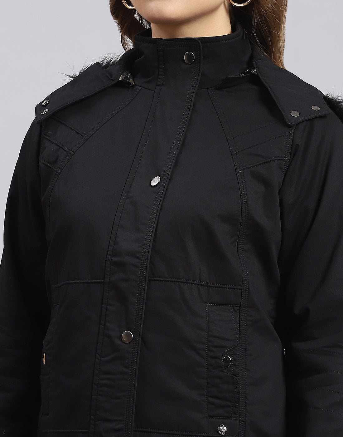 Women Black Solid Hooded Full Sleeve Jacket