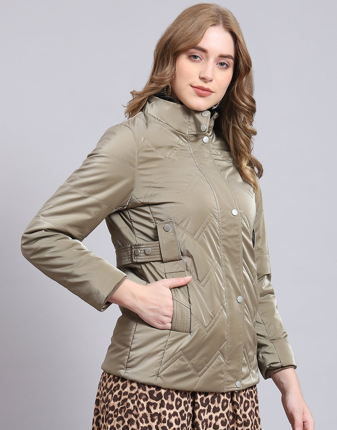 Women Khaki Solid Stand Collar Full Sleeve Jacket