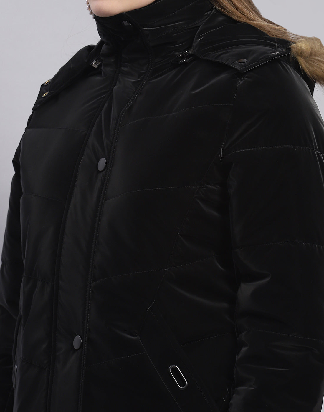 Women Black Solid Hooded Full Sleeve Jacket