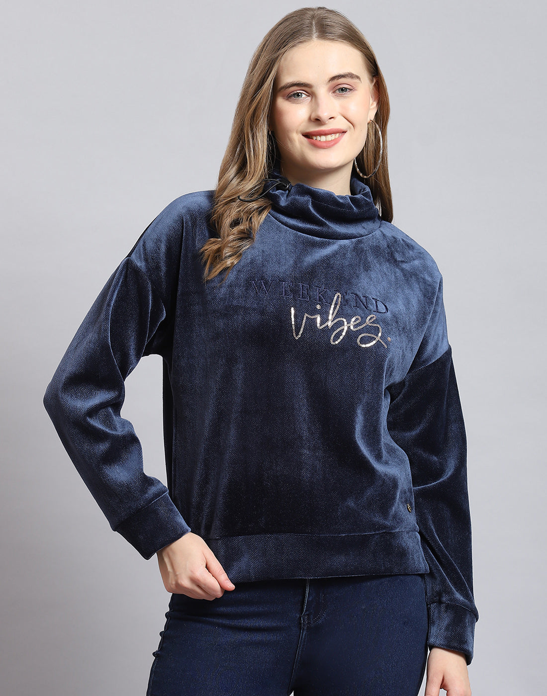 Women Navy Blue Embroidered H Neck Full Sleeve Sweatshirt