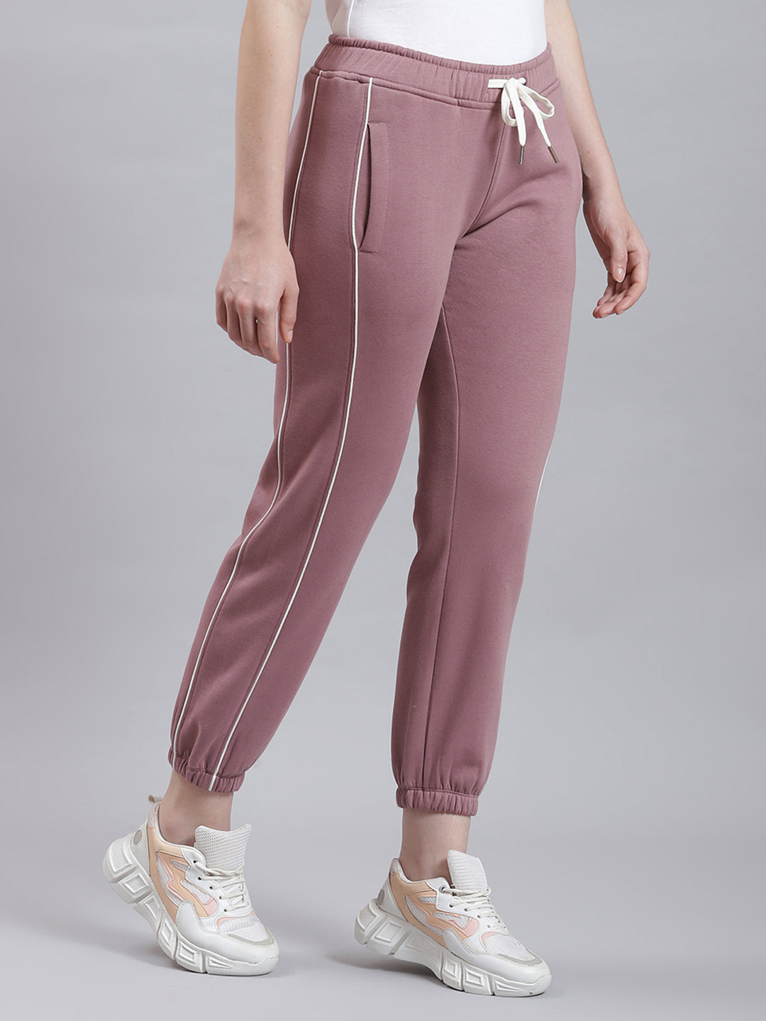 Women Pink Solid Regular Fit Winter Lowers