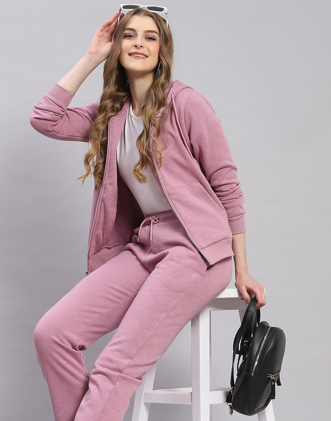 Women Purple Solid Hooded Full Sleeve Tracksuit