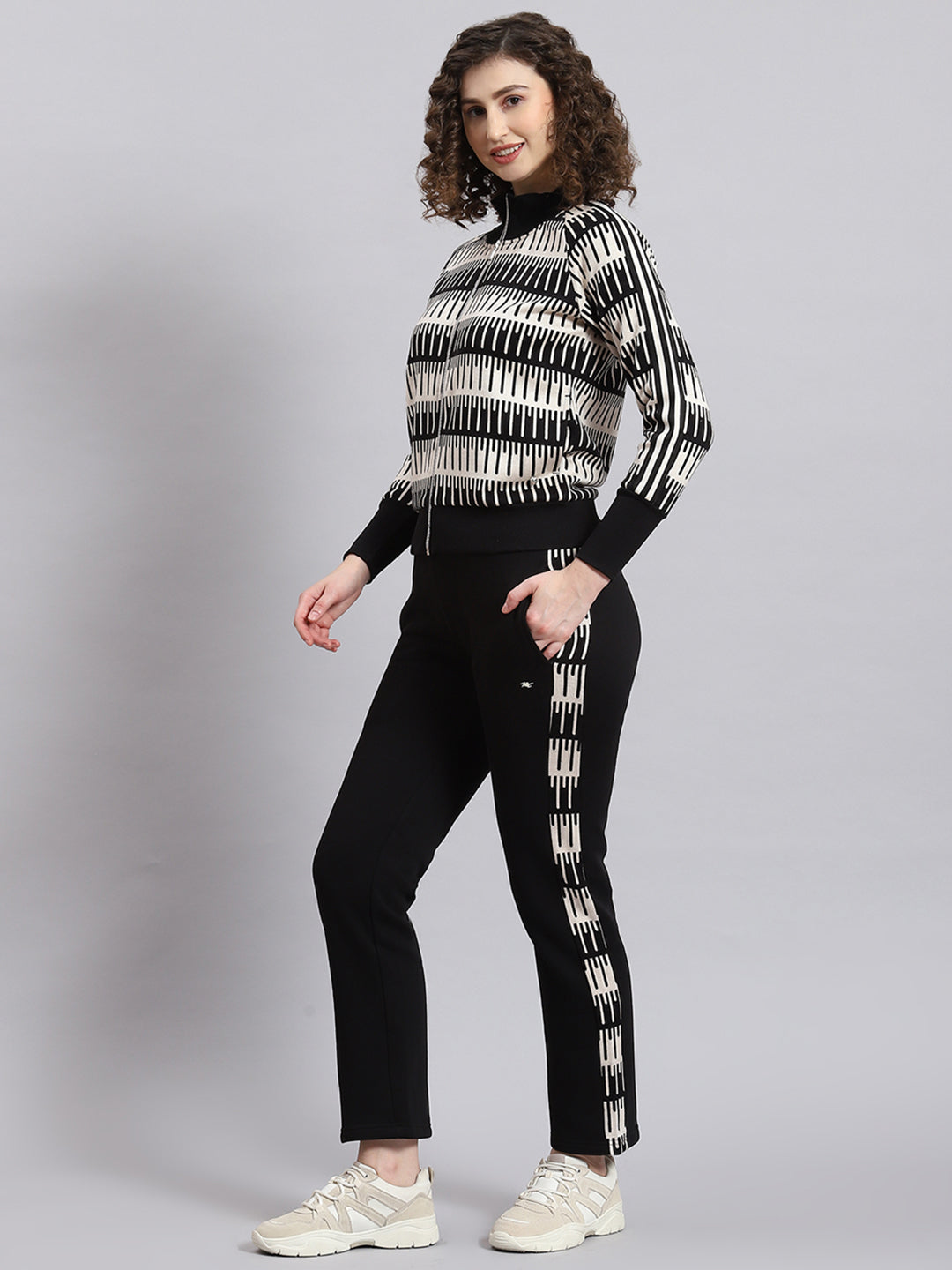 Women Black Printed Stand Collar Full Sleeve Tracksuit