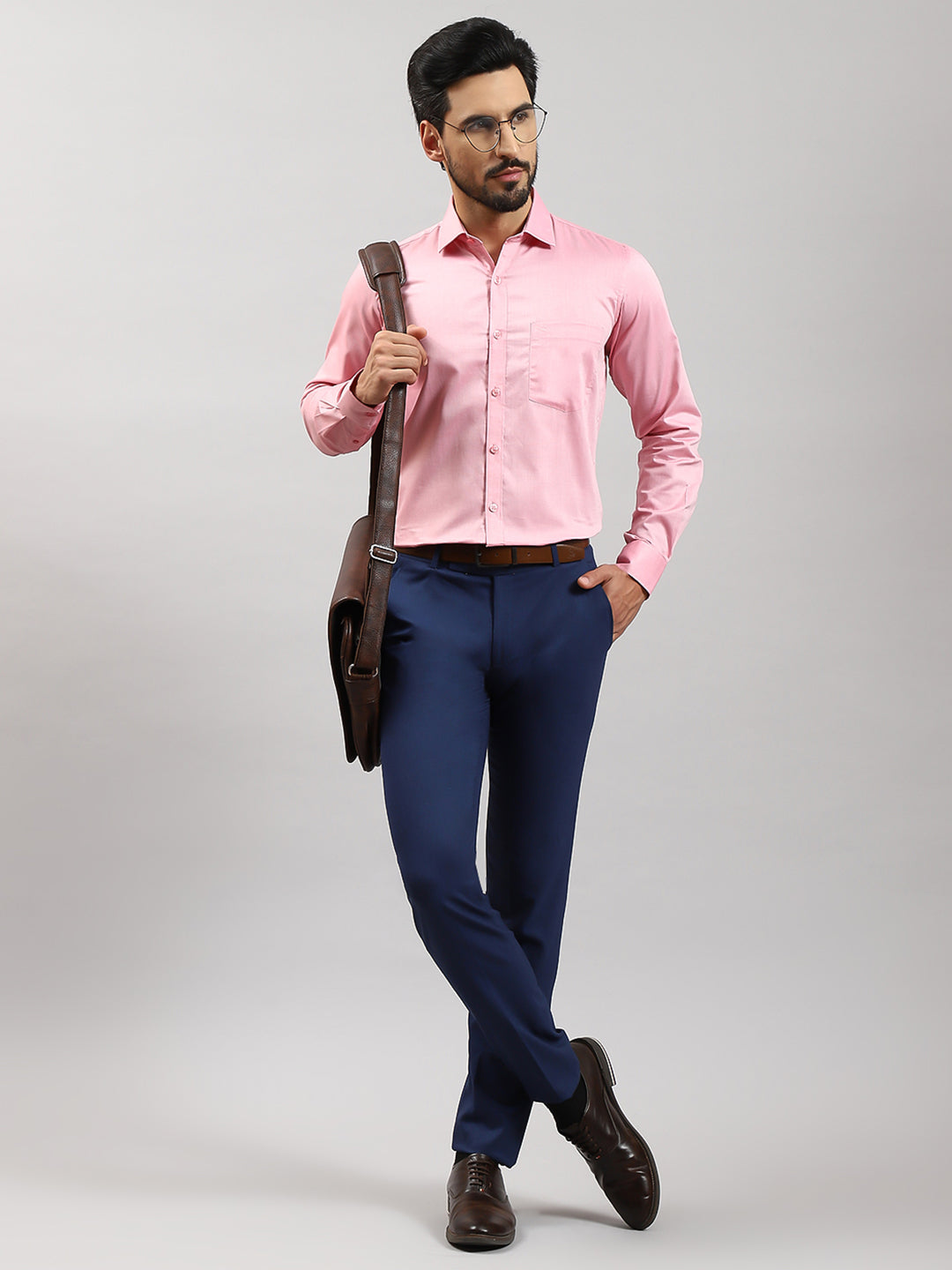 Men Pink Solid Collar Full Sleeve Shirts