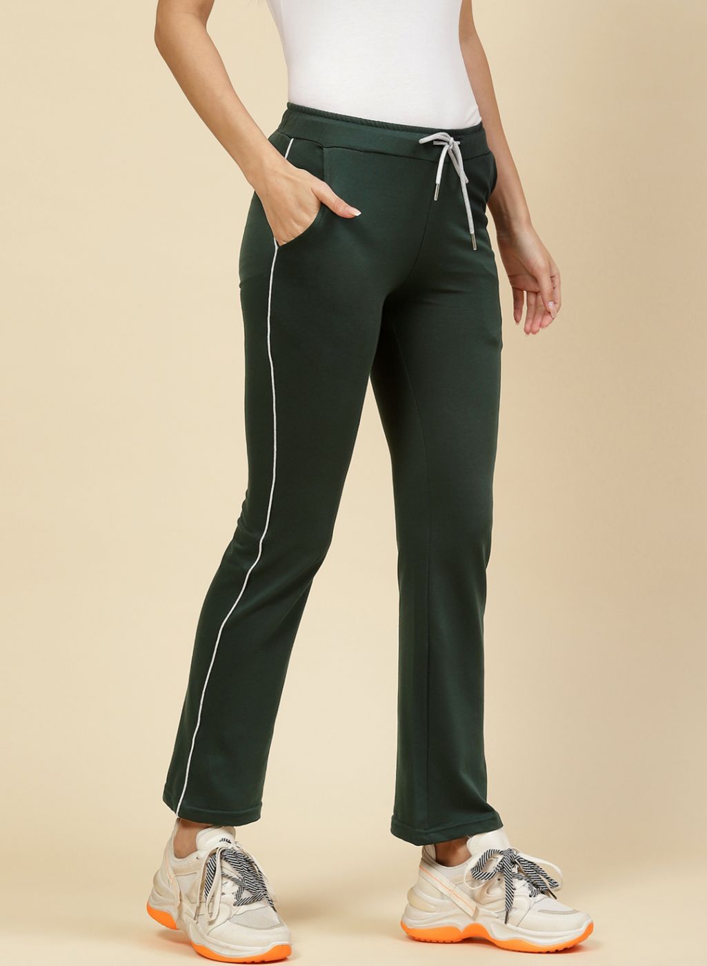 Women Green Regular Fit Lower