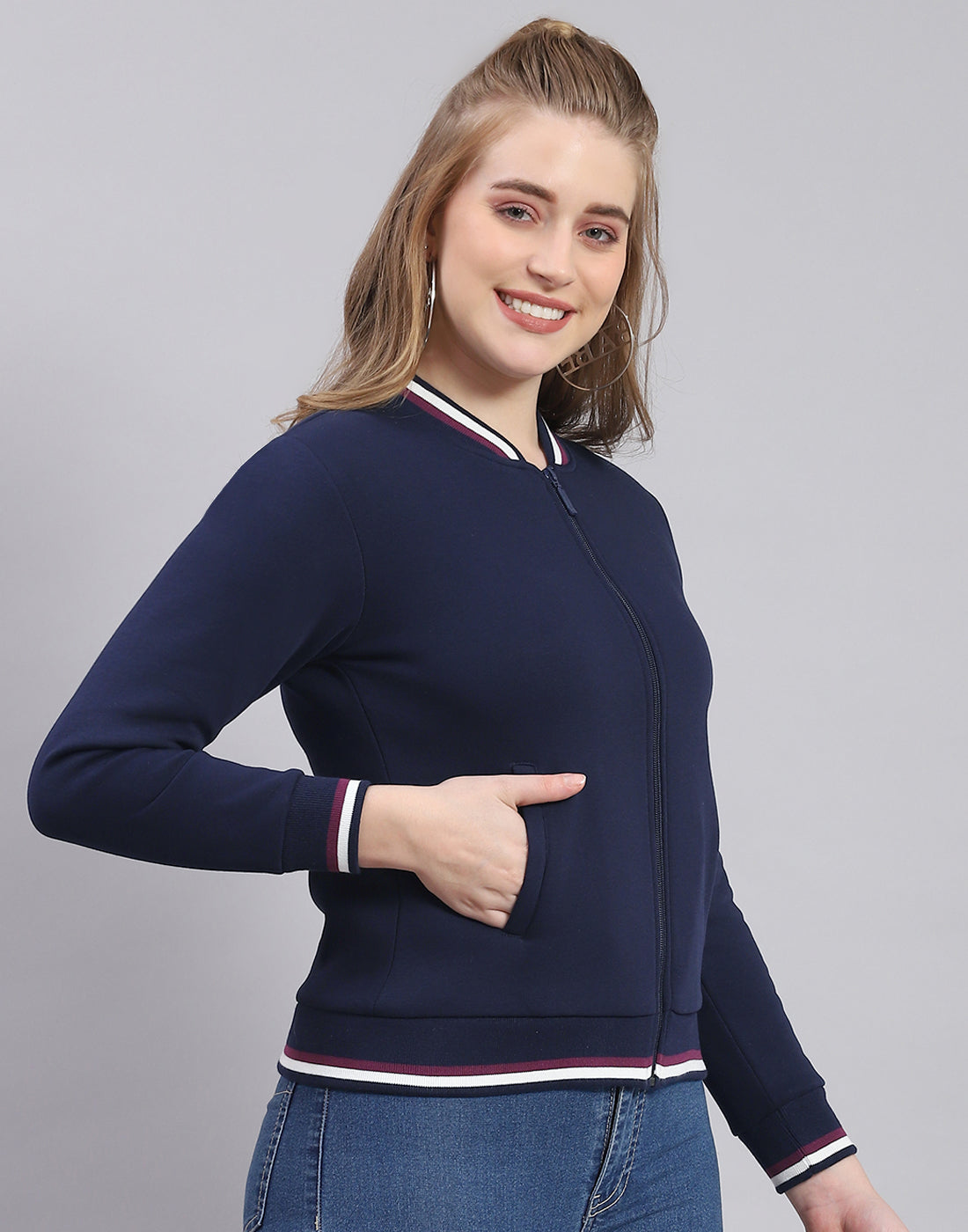 Women Navy Blue Solid Mandarin Collar Full Sleeve Sweatshirt