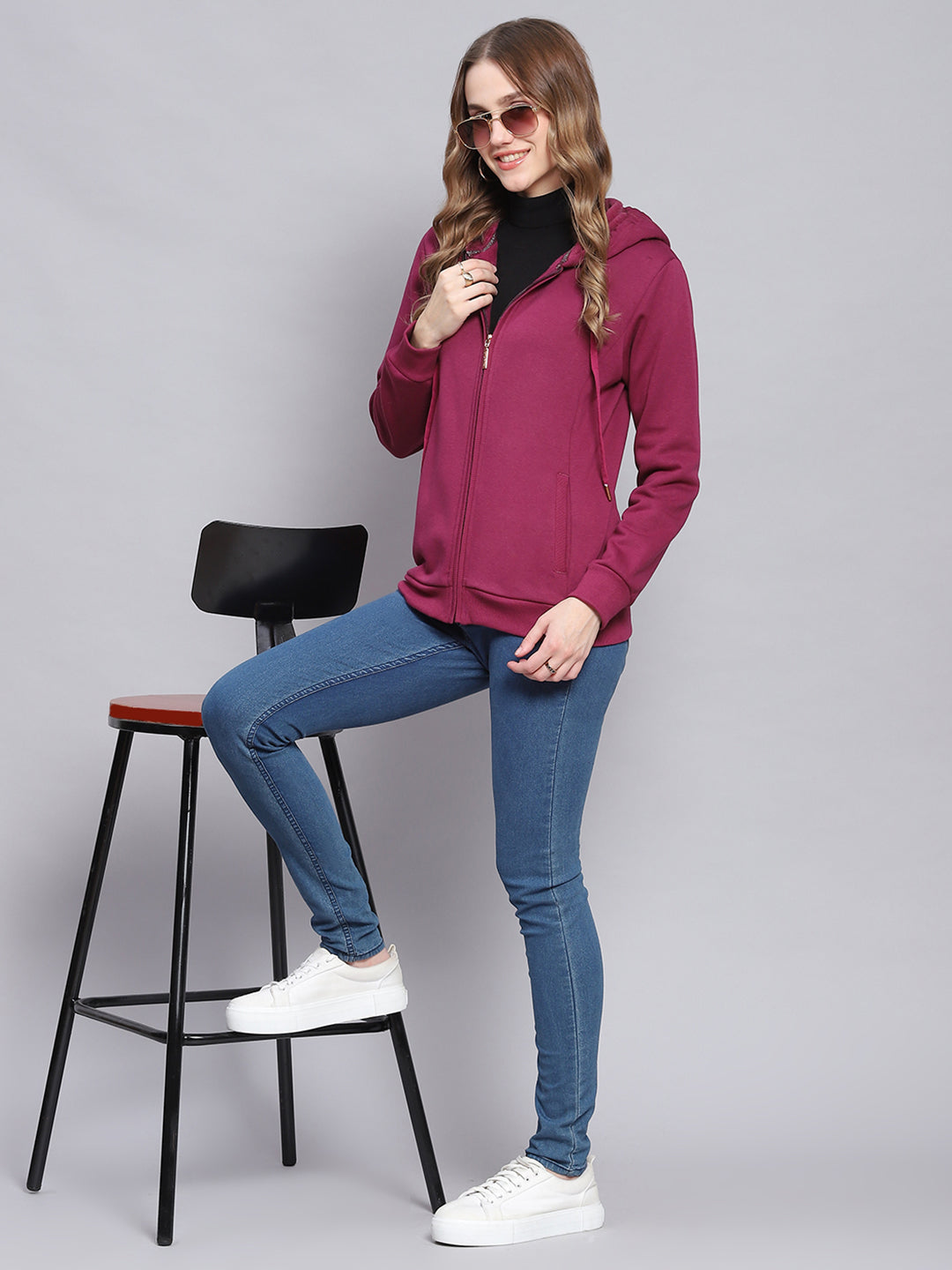 Women Purple Solid Hooded Full Sleeve Sweatshirts