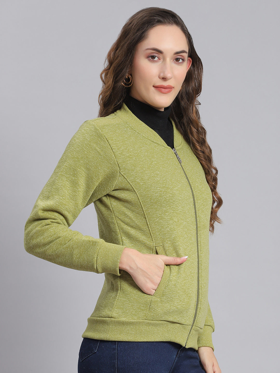 Women Green Solid Mandarin Collar Full Sleeve Sweatshirts