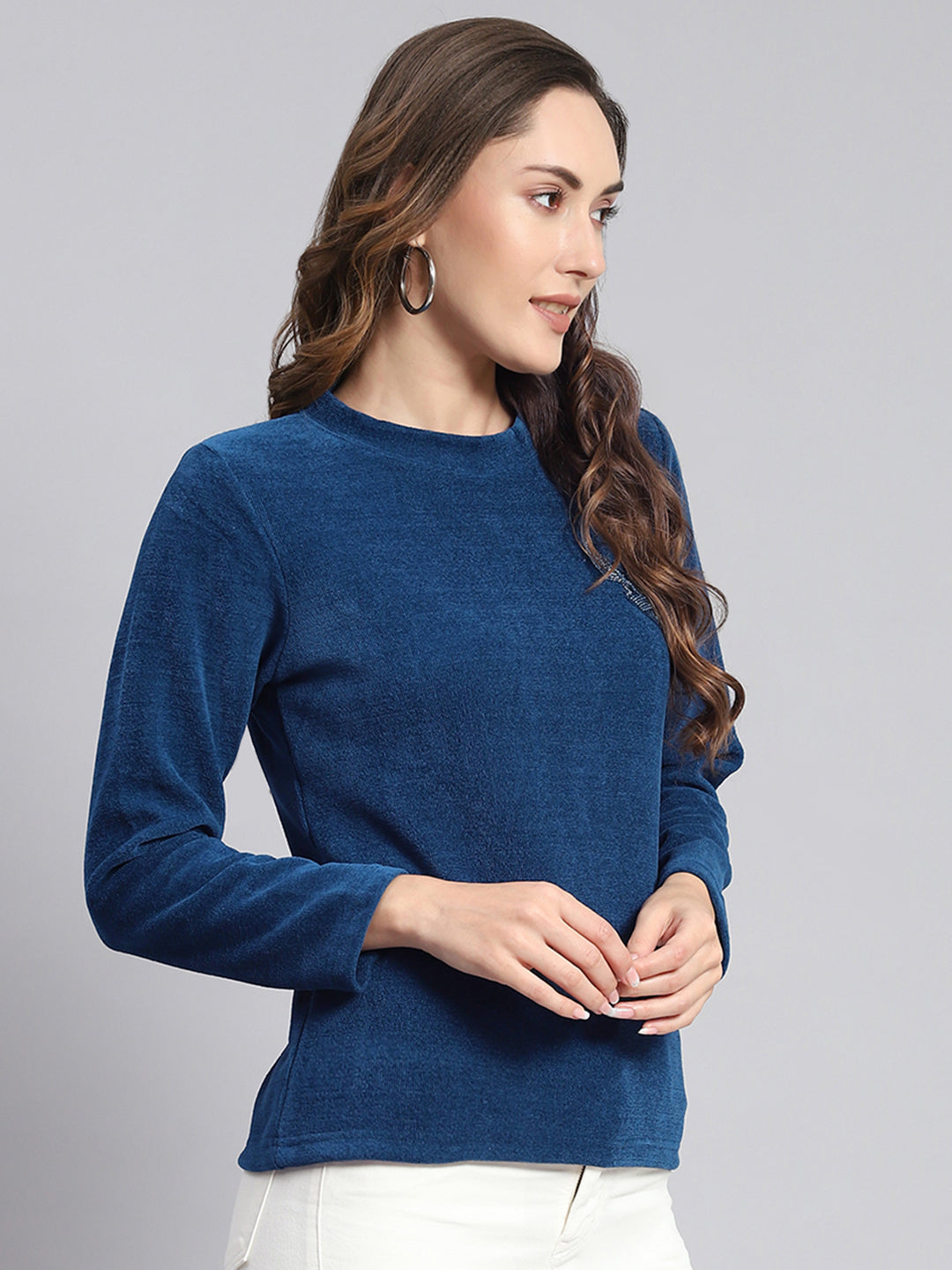 Full sleeve best sale round neck sweater