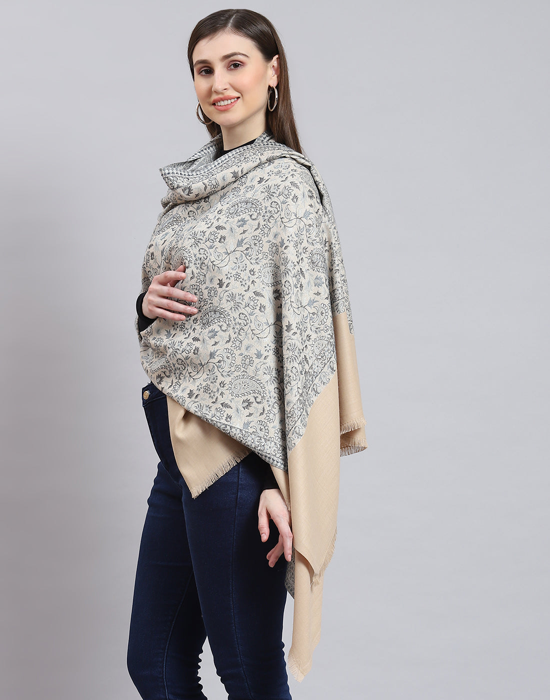 Women Grey Self Design Shawl