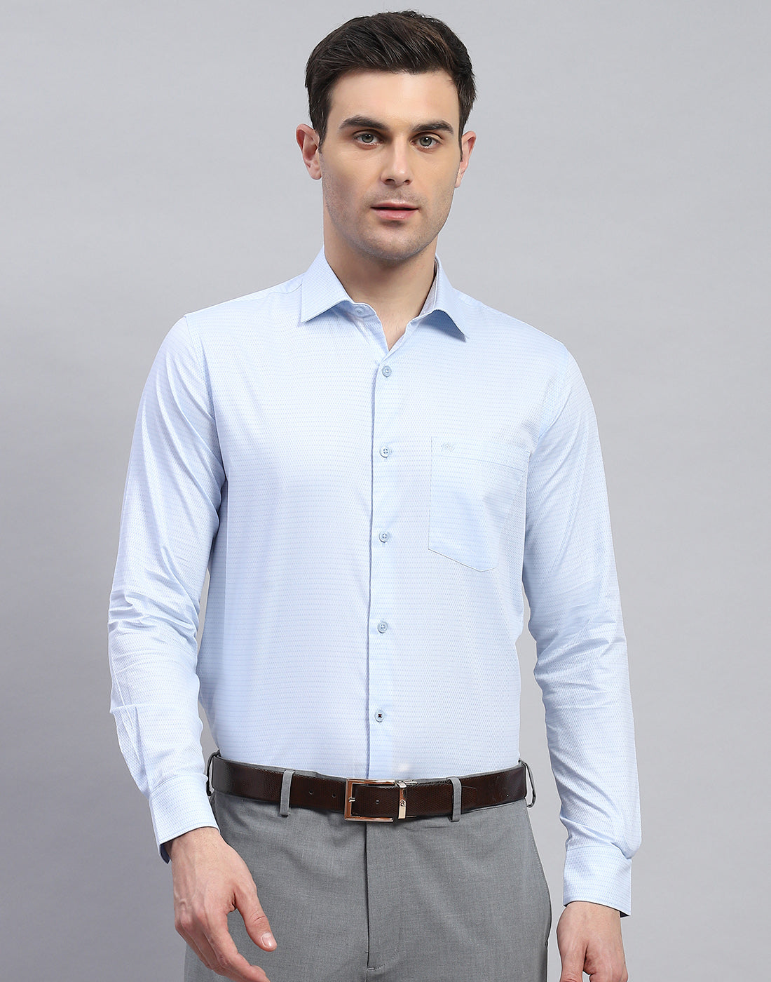 Men Blue Solid Spread Collar Full Sleeve Shirt