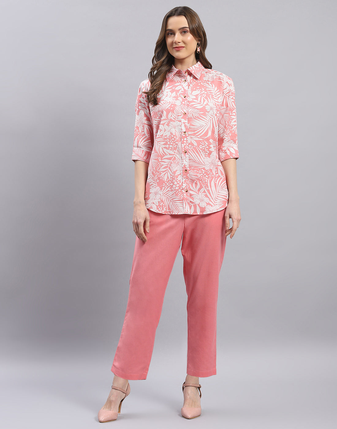 Women Pink Printed Spread Collar Half Sleeve Cords Set