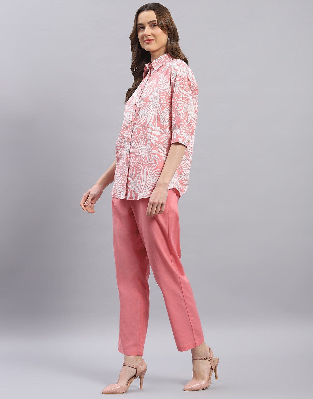 Women Pink Printed Spread Collar Half Sleeve Cords Set