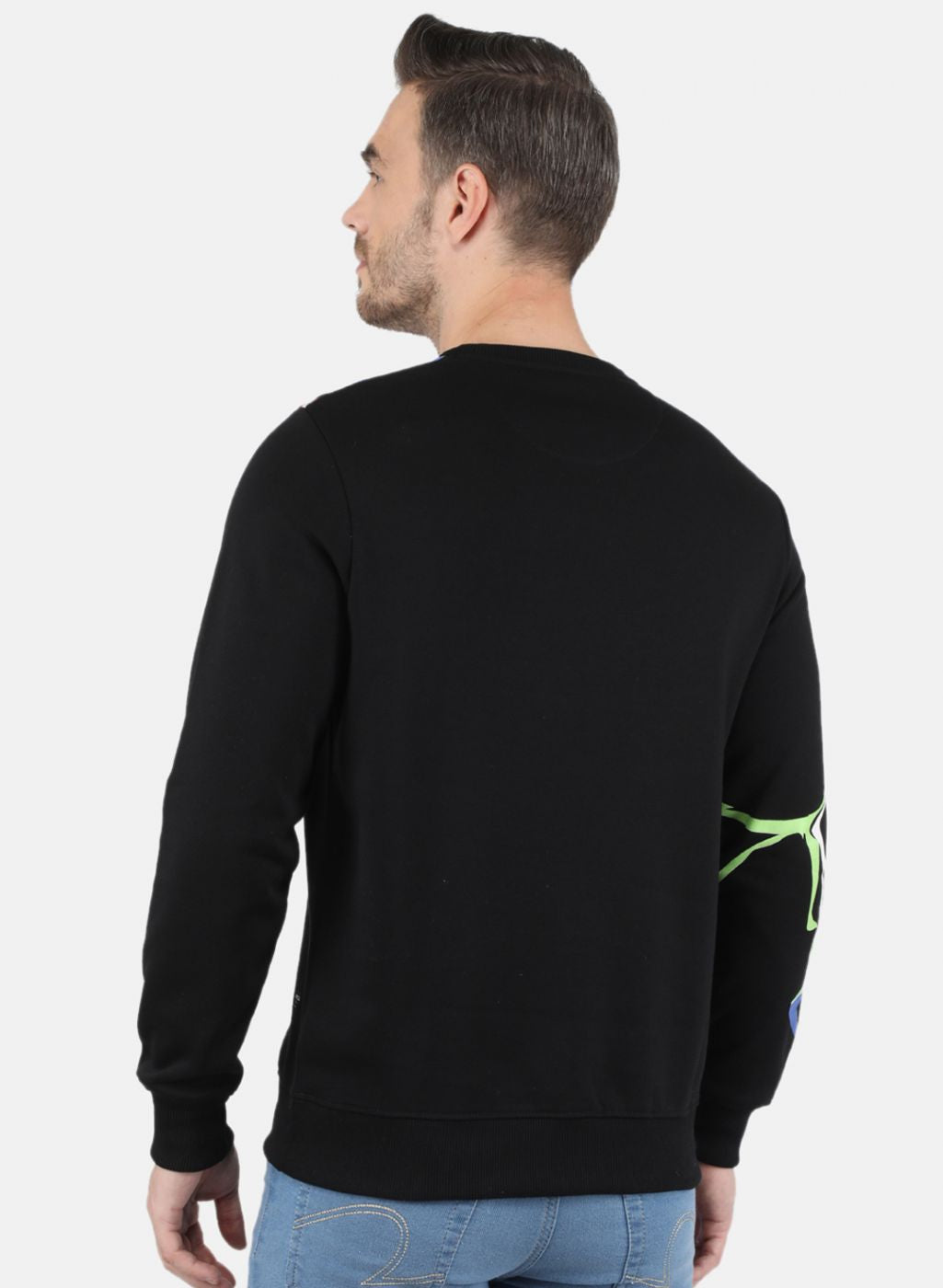 Men Black Solid Sweatshirt