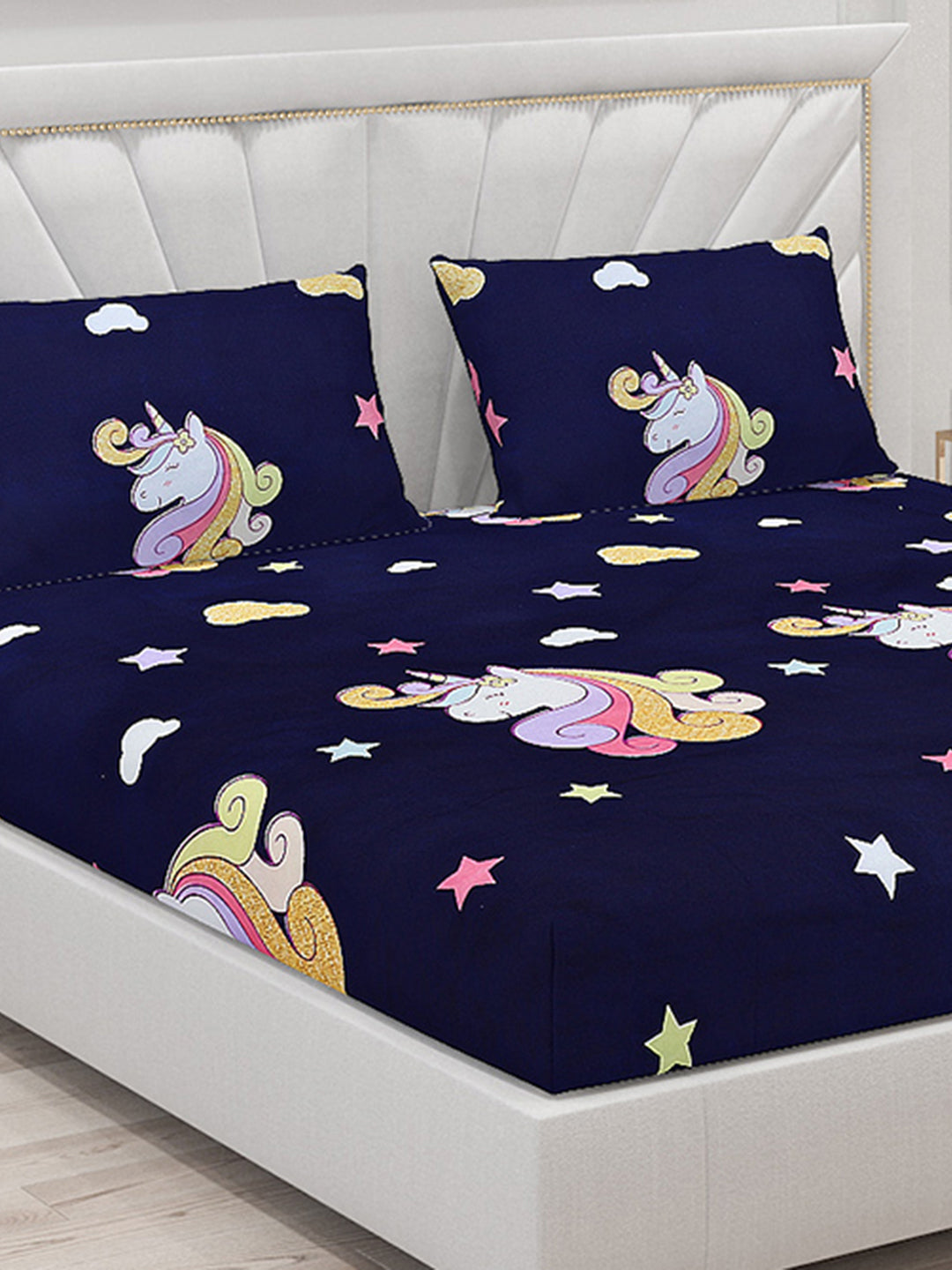 120 GSM  Polyester Double Bed Bedsheet with 2 Pillow Covers