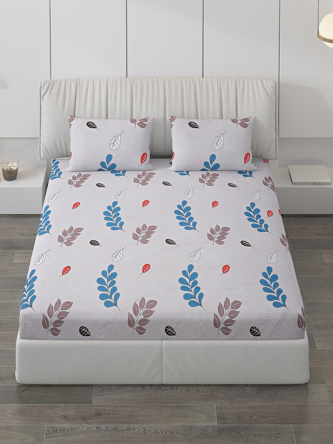 130 GSM Polyester Double Bed Bedsheet with 2 Pillow Covers