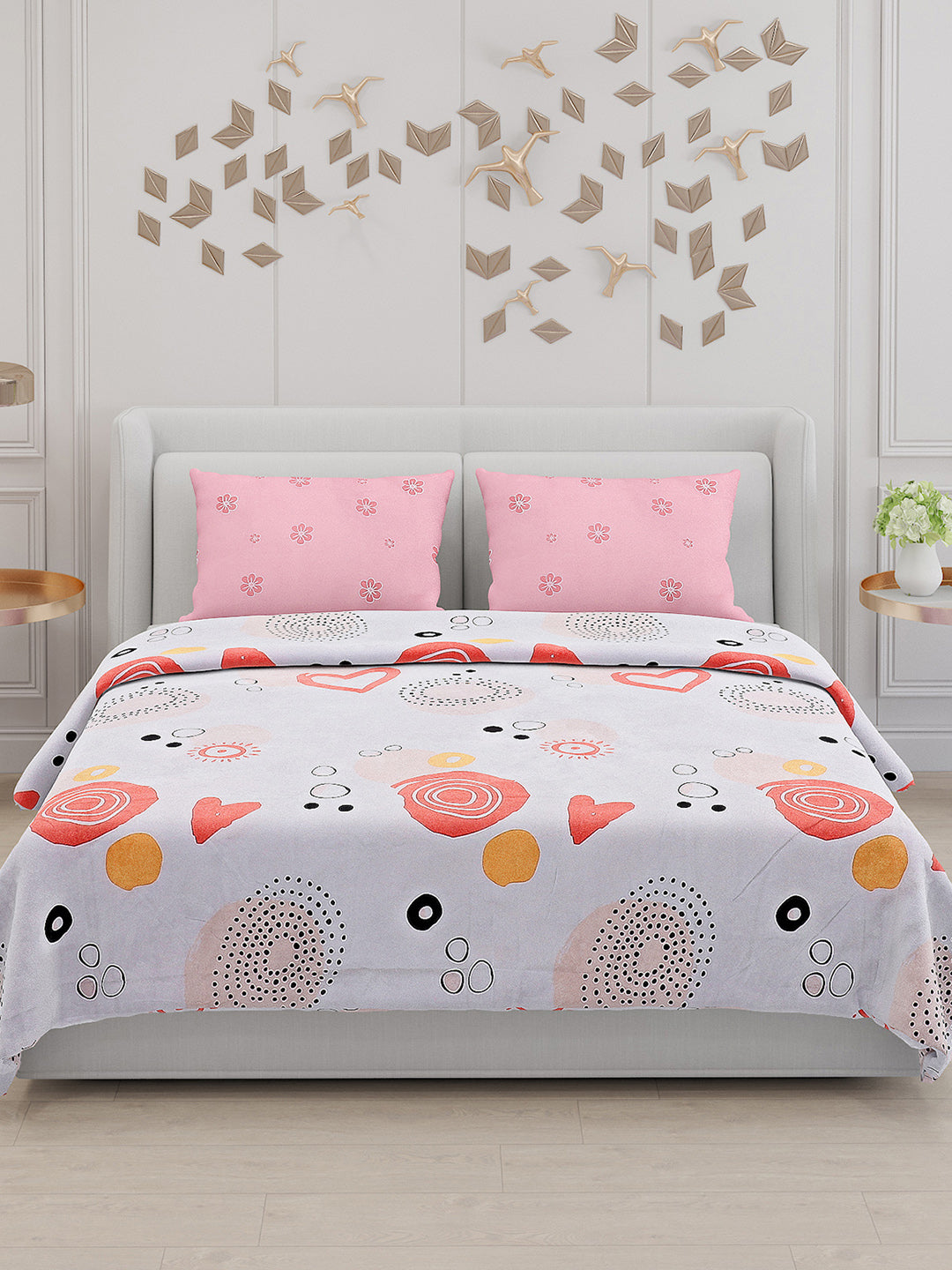 130 GSM Polyester Double Bed Bedsheet with 2 Pillow Covers