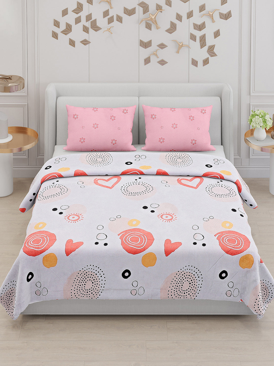 130 GSM Polyester Double Bed Bedsheet with 2 Pillow Covers